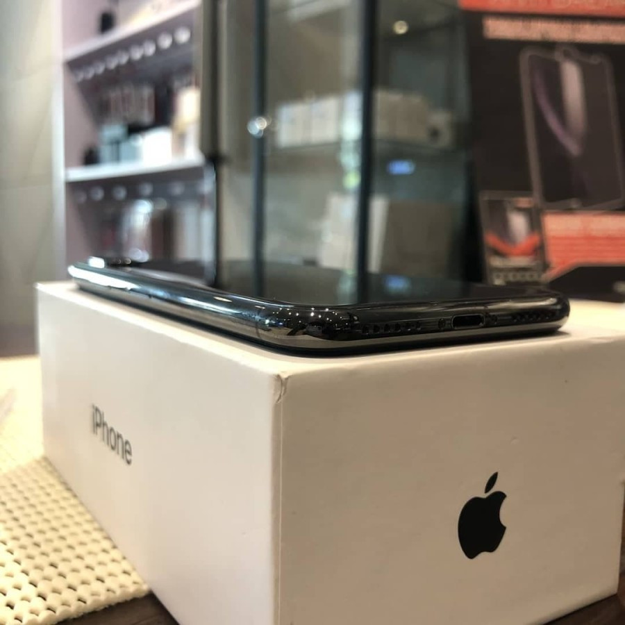 Second iPhone X 64GB Space Grey
